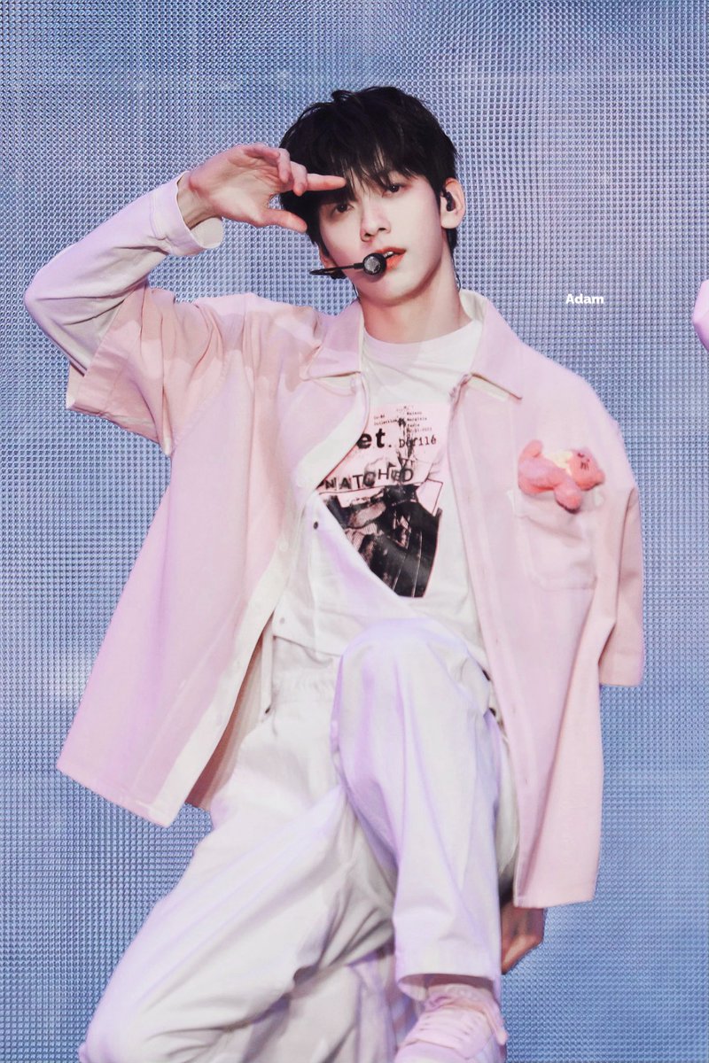 Adam_1205 tweet media