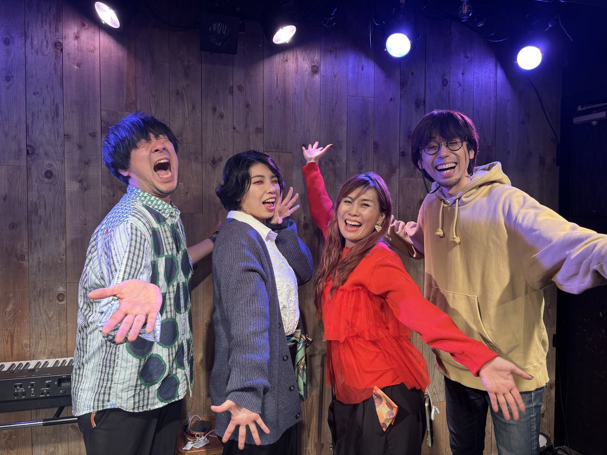 kusuguruproject's tweet photo. LIFE WIZ MUSIC vol.15

ご出演の皆様、ご来場の皆様ありがとうございました！
パワフルなヴォーカリストが集まった素敵なイベントになりました😄

特典付きポストカードをご購入の皆様は、数日のうちに本日のライブ音源をアップロードしますので、楽しみにお待ちください🎵 https://t.co/1iHwcnYJ8y