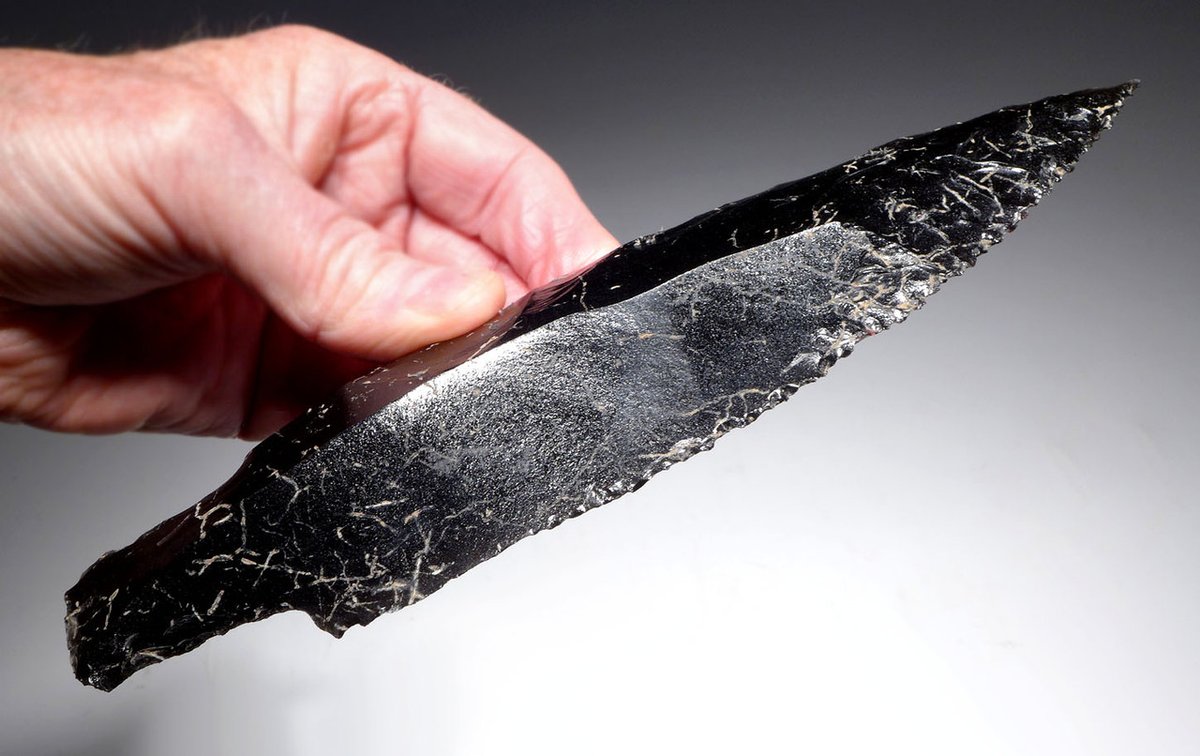 EmbaMexBra's tweet image. 🇲🇽✨ Chichén Itzá revela a riqueza simbólica das civilizações maias: jade, turquesa e obsidiana não eram apenas adornos, mas expressões de espiritualidade, poder e redes de intercâmbio na Mesoamérica. 

📍 Já conhece os paraísos do México?

 #ChichénItzá #CulturaMaya