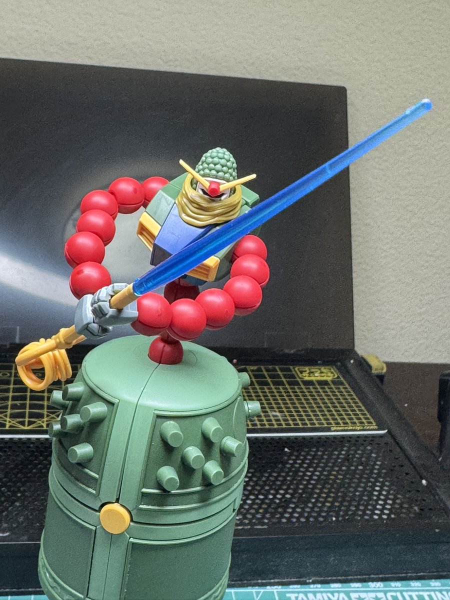 今月作ったプラモ晒そうぜ フル塗装1体。 素組み1体。