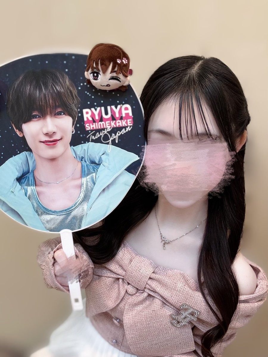 𝑅 💘 tweet media