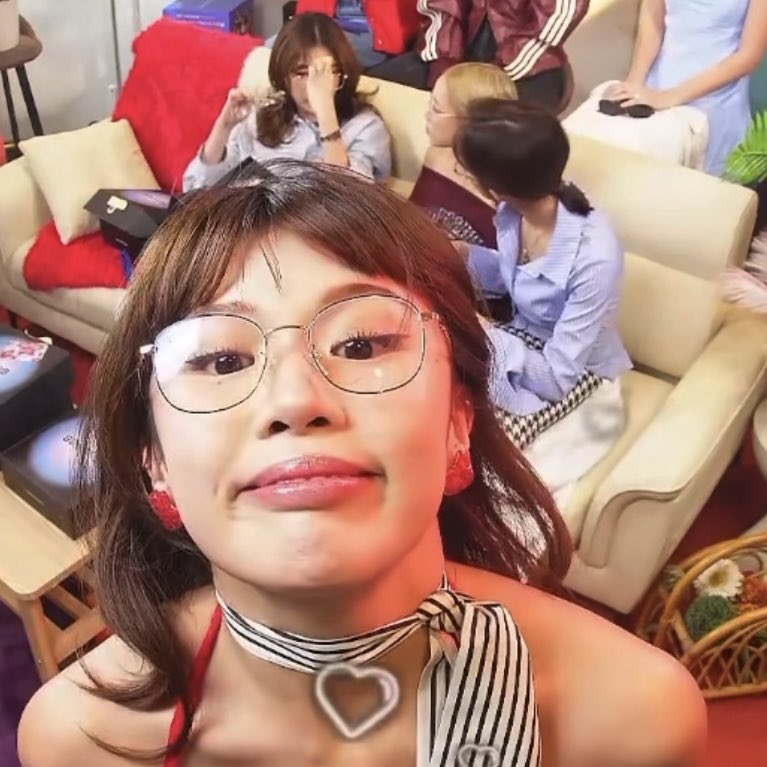 guys abot niya ba ang camera