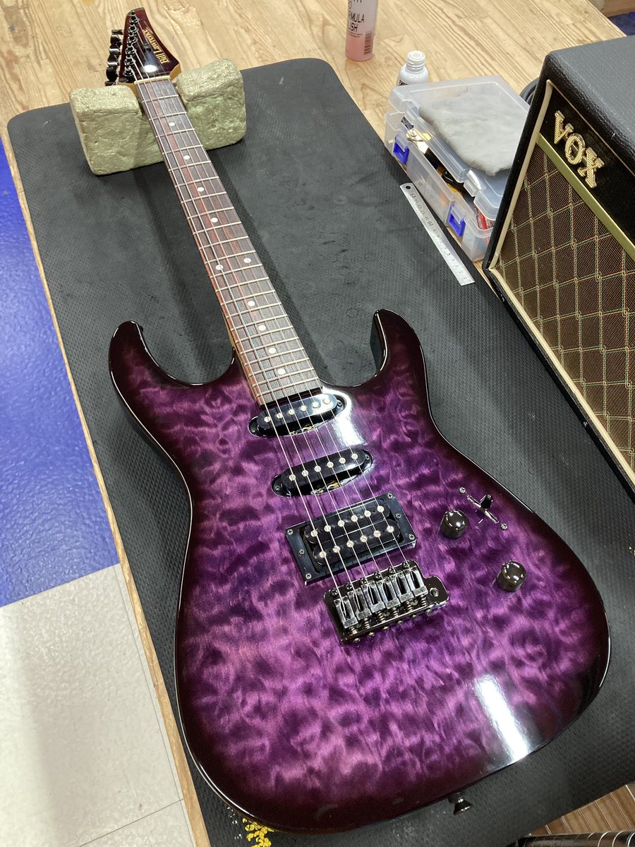 New arrival !!! Bill Lawrence VR-402 美しいキルトメイプルトップが