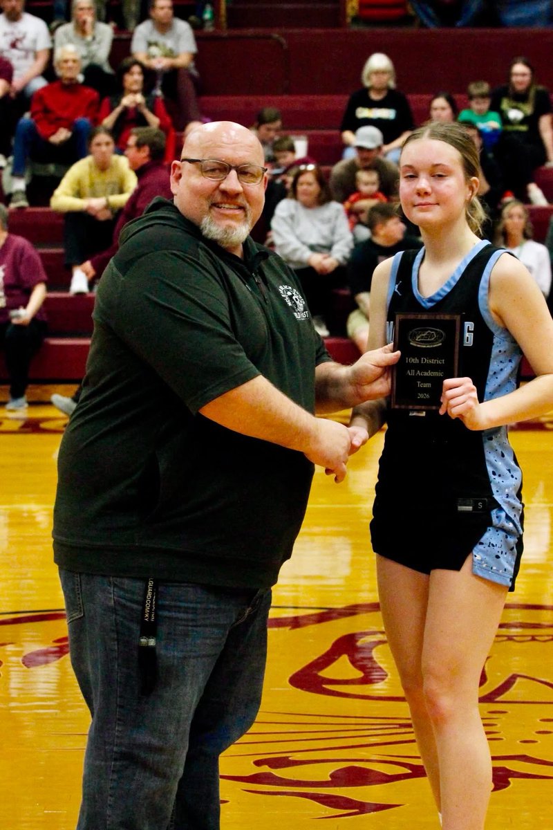 ladymustang123's tweet photo. Congratulations, ladies!!
Izzy Wilkins &amp; Brinly Sparks-All District team

Savannah Page-All Academic Team https://t.co/YDljwr73i4