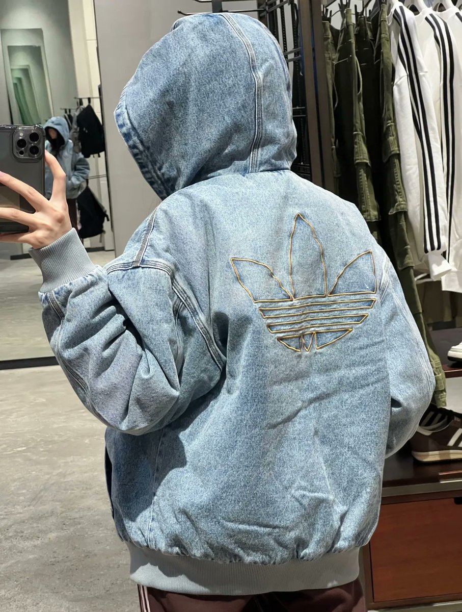 LONGUE VIE À TOUS MENNÉS ❤️ tweet media