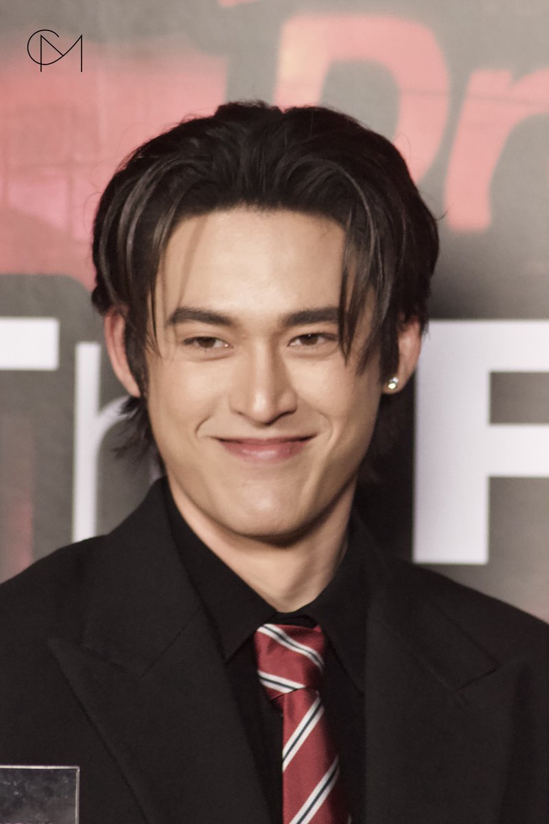 CM2 CONNECT tweet media