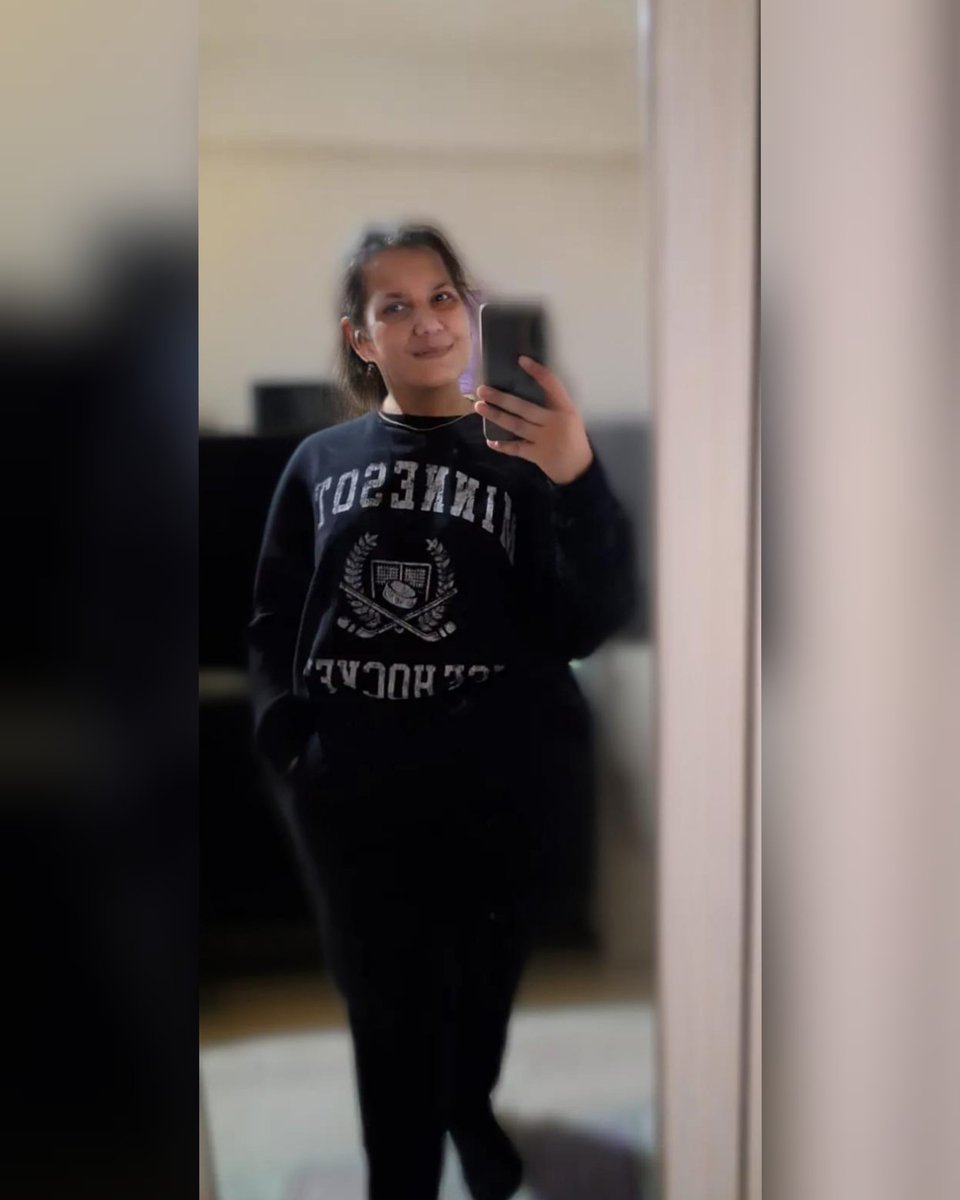 Uzaktan hepiniz iyi insanlarsınız. O yüzden mümkünse benden uzak durun.👍😉