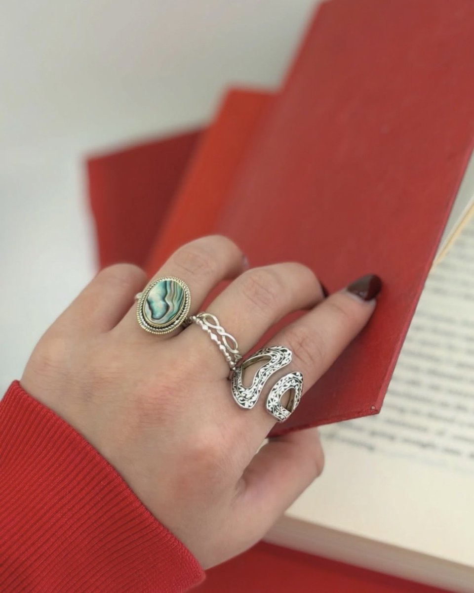 2.28(Sat.) New in✨ ⁡ 光輝く天然石、アバロンシェル&シェル リングと