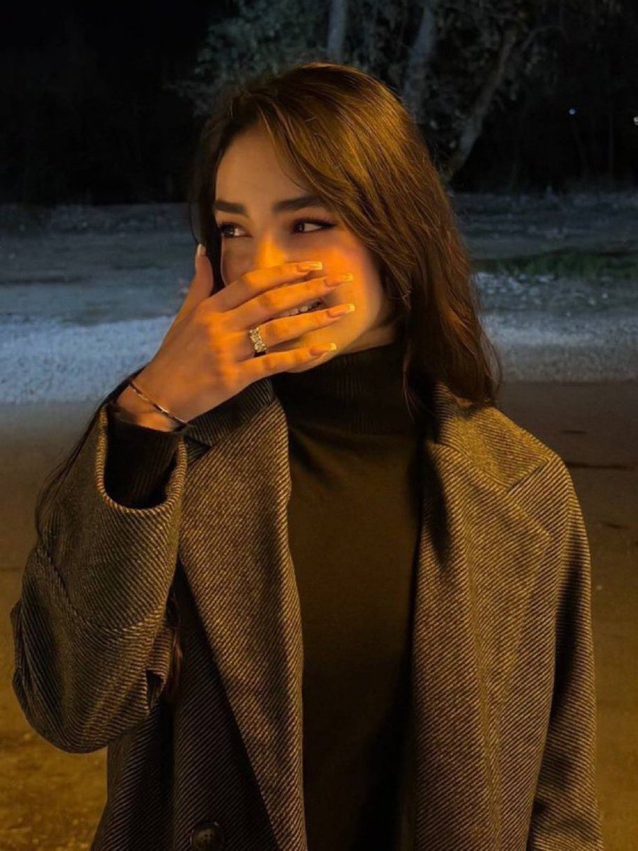 PURPLEREIHANEH's tweet photo. از ملیکا بگین
Urgent: #Melika_Azizi, arrested after the Jan 9, 2026 protests in Gilan Iran, faces a possible death sentence on moharebeh charges for allegedly burning a flag. She is reportedly being held incommunicado in Lakan Prison. The world must not stay silent
#IranMassacre‌ https://t.co/7deHJq4ro4