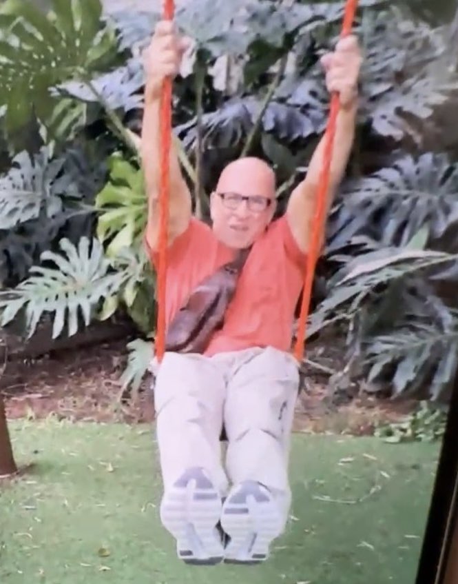 Hoy anda de cumpleaños este peligroso 🥳