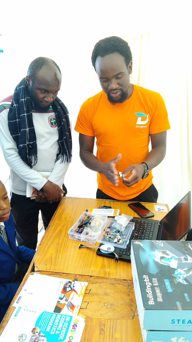 Digiskool tweet media