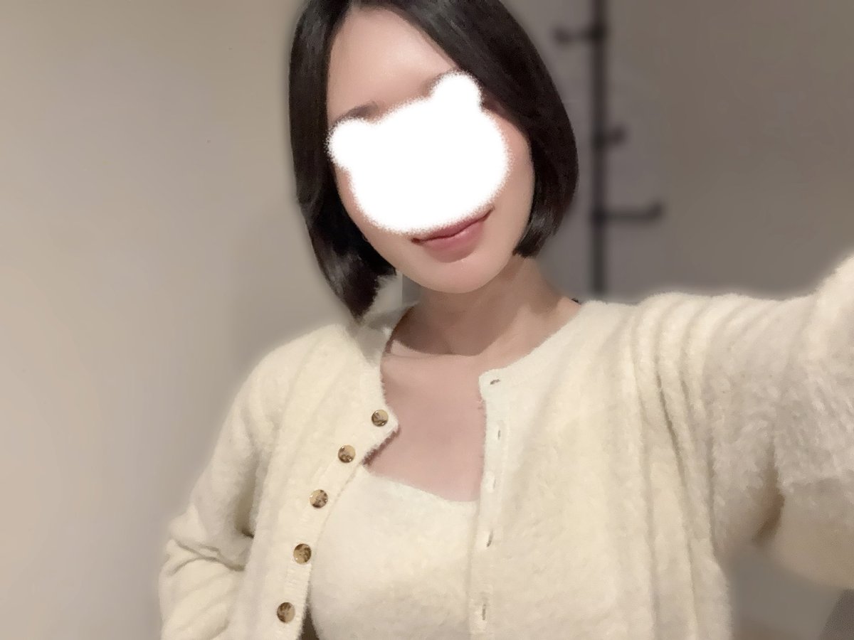 FamscyAo7Y8500's tweet photo. みんな休日は何するの？(  ˊᵕˋ  )♡.°⑅ https://t.co/LBdapRSR0j