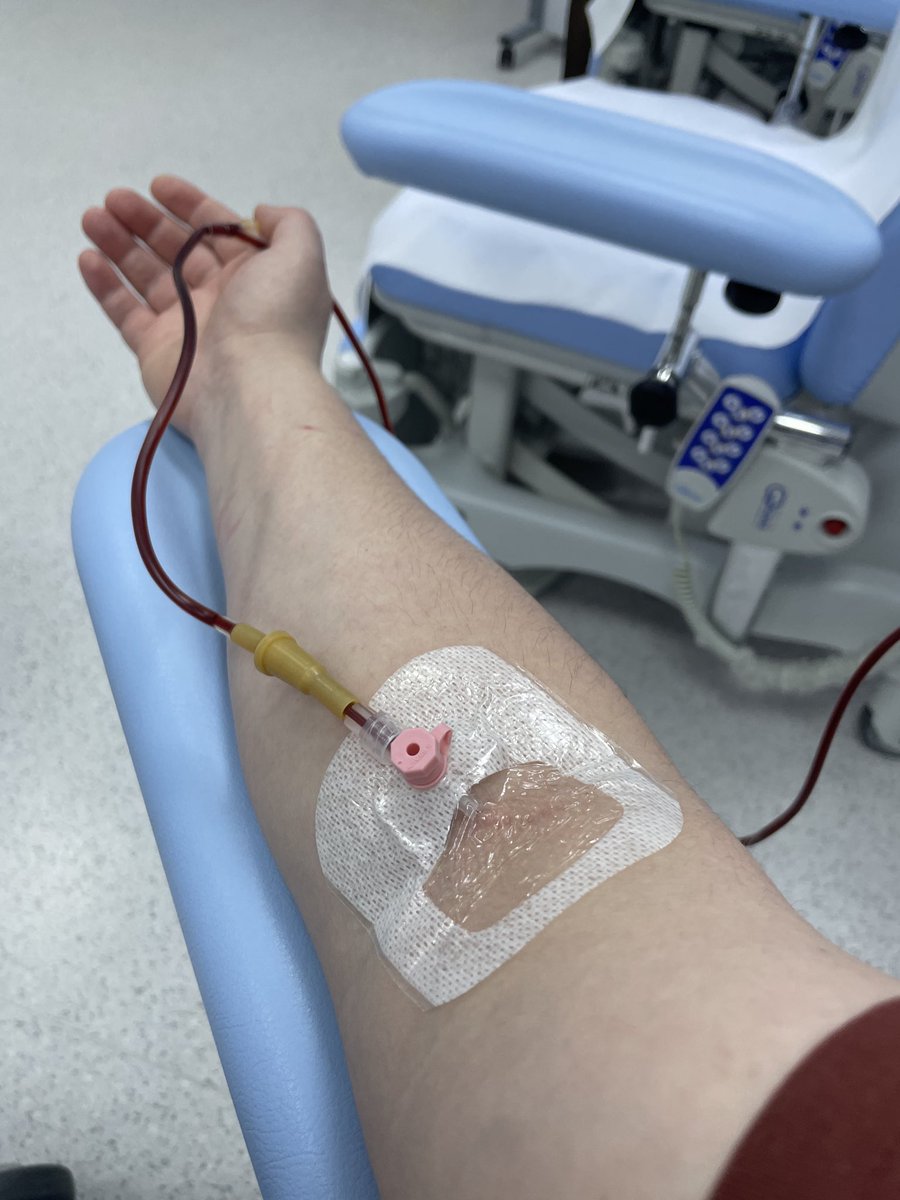 Человек с магическим ударом ноги tweet media