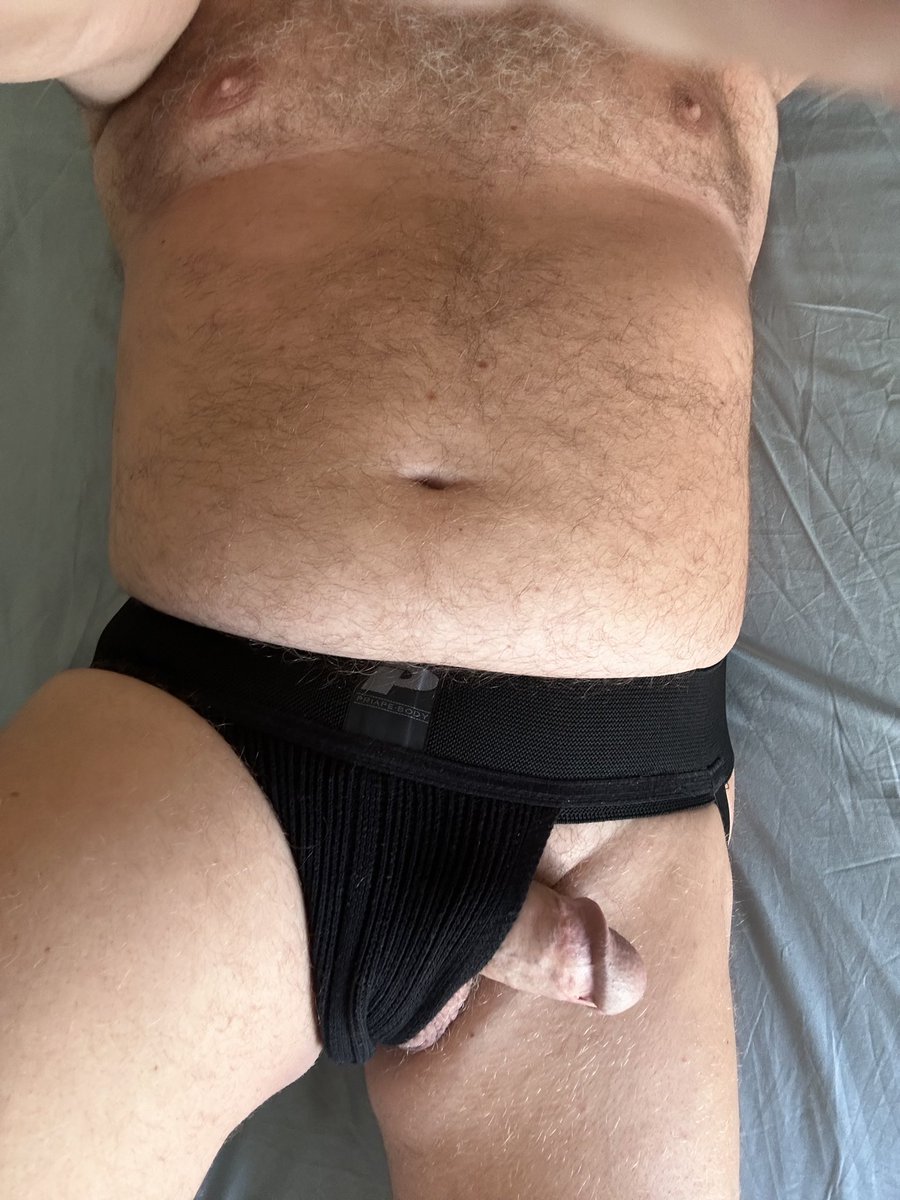 furdad_66's tweet photo. Peek-a-boo for a #fatcockfriday
#fcf https://t.co/KewFat96UP