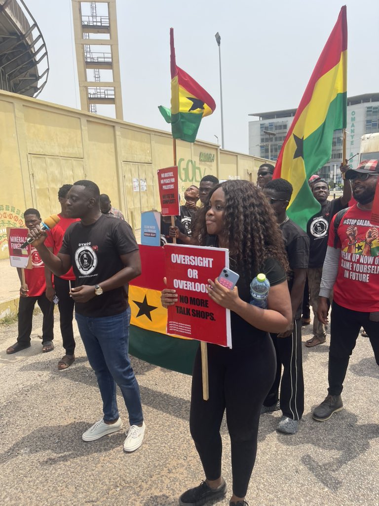 niilexis's tweet photo. “We’ve protested on so many issues but this Galamsey issue, it’s a proper national emergency. The effects are so severe, when it starts happening, nobody will be safe. Heavy metal poisoning is nothing to joke about and that’s where we’re headed.

#StopGalamseyNow https://t.co/9LSKXsn2Xz