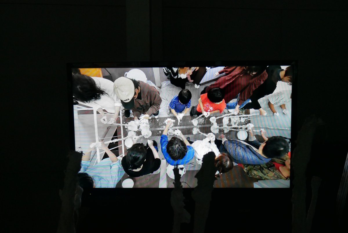二藤建人による展覧会「私たちのstandpoint」を開催しています。

25日　オープニングパーティー

7日　トーク
「中心からずっと離れて」
出演：二藤建人
※別府よりオンラインにて：下浦萌香、山本篤、東野哲史　モデレーター：小川希

11日　トーク　ゲスト：百瀬文

15日　オンゴーイングスクール