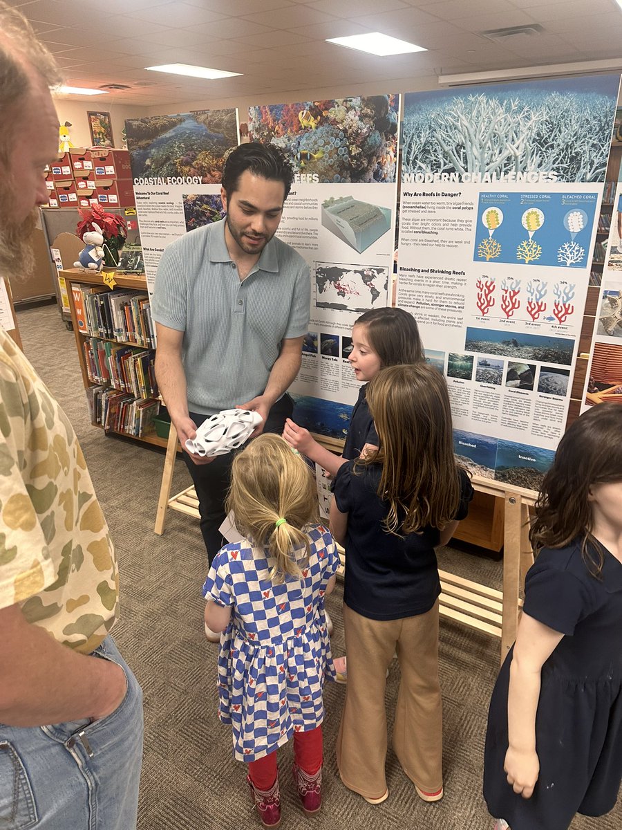 Rosemont Primary - Chris V. Semos Campus tweet media