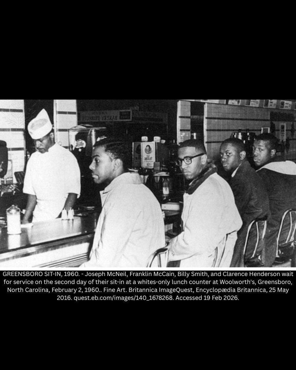 MrsLibraryLady tweet media