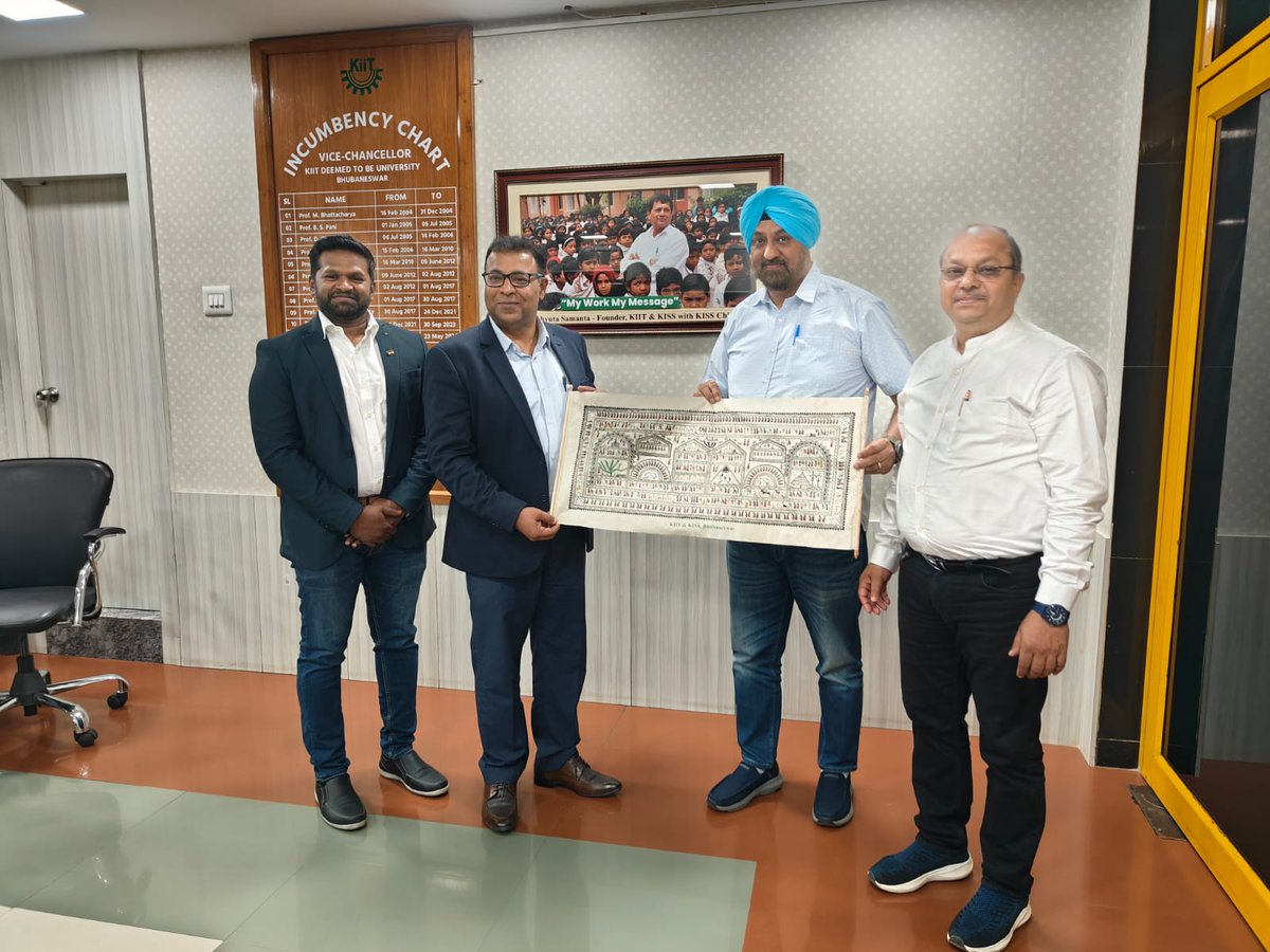 Saranjit72's tweet image. Great discussion with Akhilesh Sahi, Arunkumar Radhakrishnan at @autodesk &amp;amp; Niranjan Kumar Singh, Dr. Nisha Singh from Twintech on @KIITUniversity's Autodesk Design &amp;amp; Make Studio, ACC integration &amp;amp; student mentorship for global skills.

#KIITUniversity #Autodesk #SkillDevelopment