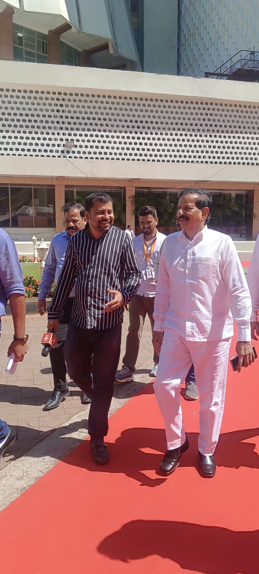 vikasmirgane1's tweet photo. राज्यातील बिबट्यांचा लवकरच बंदोबस्त केला जाणार वनमंत्री गणेश नाईकांची सभागृहात घोषणा
नवी मुंबईतील बिबट्यांचा सुद्धा आम्ही बंदोबस्त करू https://t.co/Z7FrVPJTg6