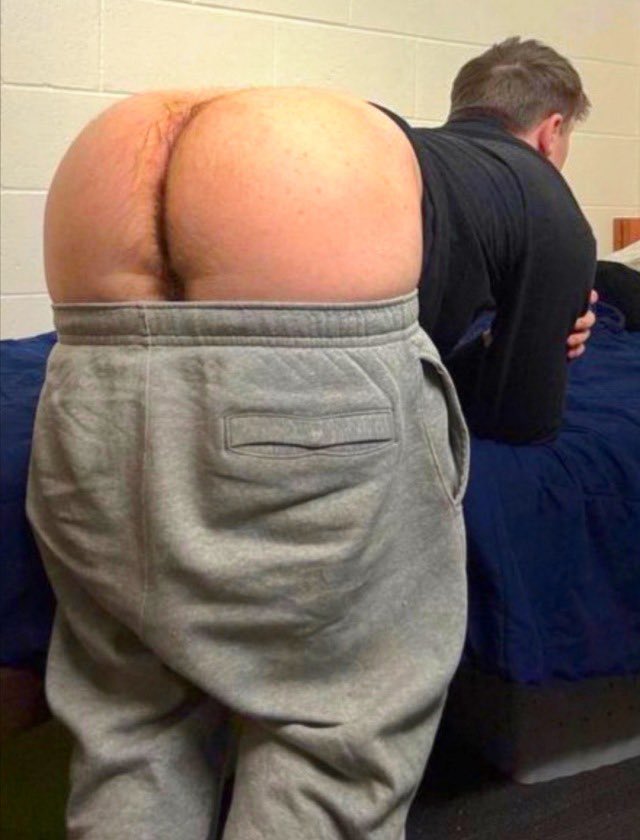 Your_Dads_Speedo tweet media