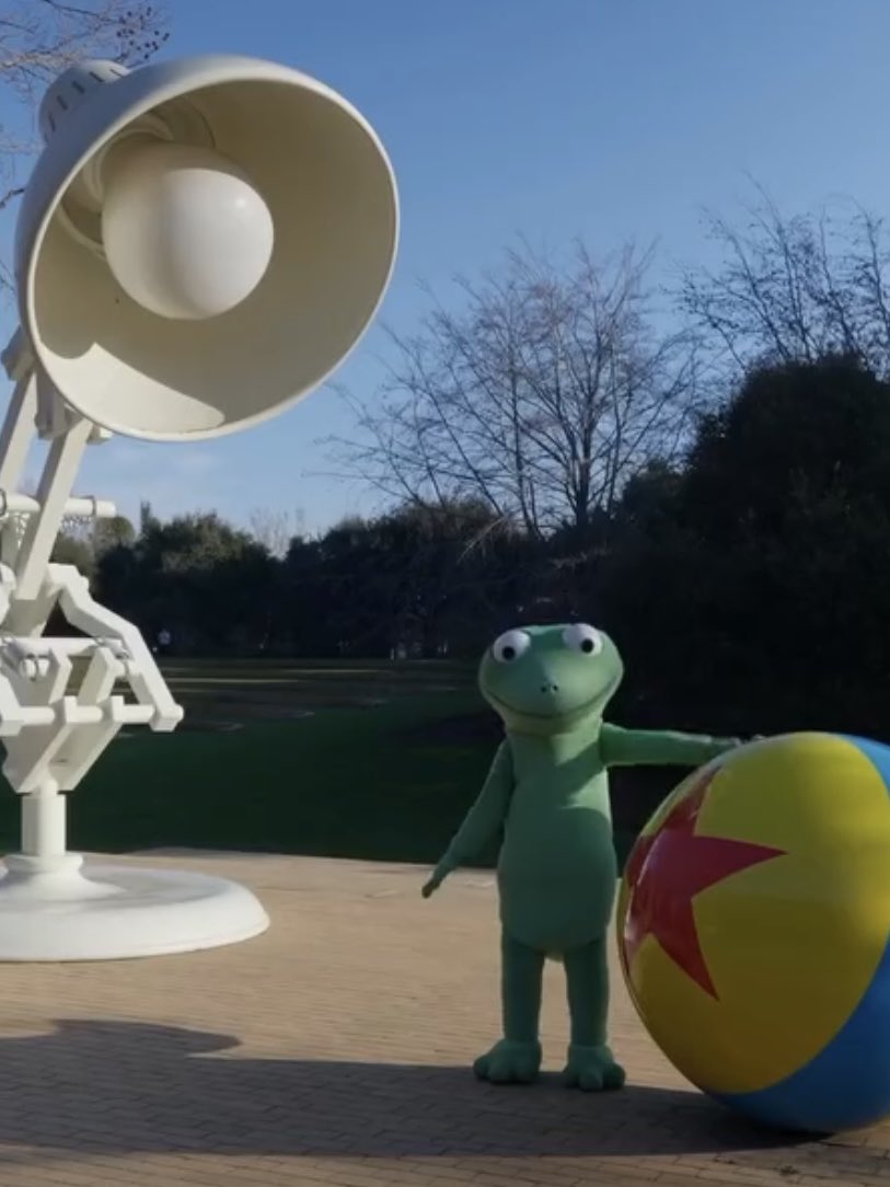 แล้วเหมือนเกิน ยิ้มก็เหมือน 5555555555555555555555555555