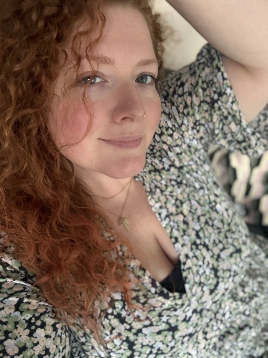 CurvyRedheadMommy tweet media