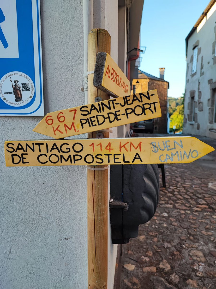 followthecamino's tweet photo. Every Camino begins long before your first step.

Maybe it was a conversation you couldn’t forget. A season that broke you open. Or a simple photo that stirred something deep inside.

The Camino doesn’t begin in any particular spot in Spain, France or Portugal. It begins the moment you feel the call.

We’d love to know: how did your Camino start? When did you first feel it… and where did you take those very first steps? 👣✨