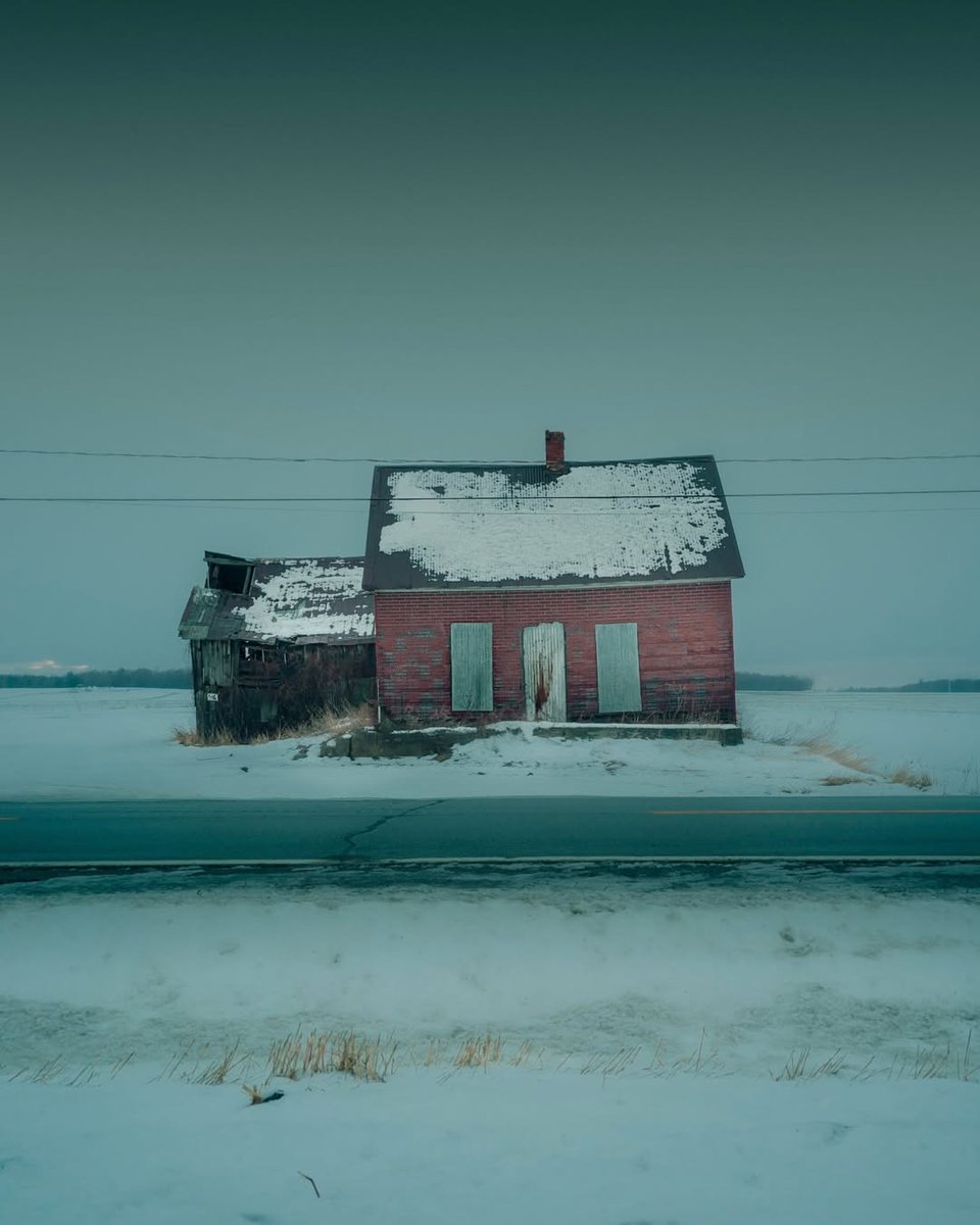 𝘄𝗮𝗻𝗱𝗲𝗿𝘁𝗿𝗮𝘃𝗲𝗹𝘀 tweet media