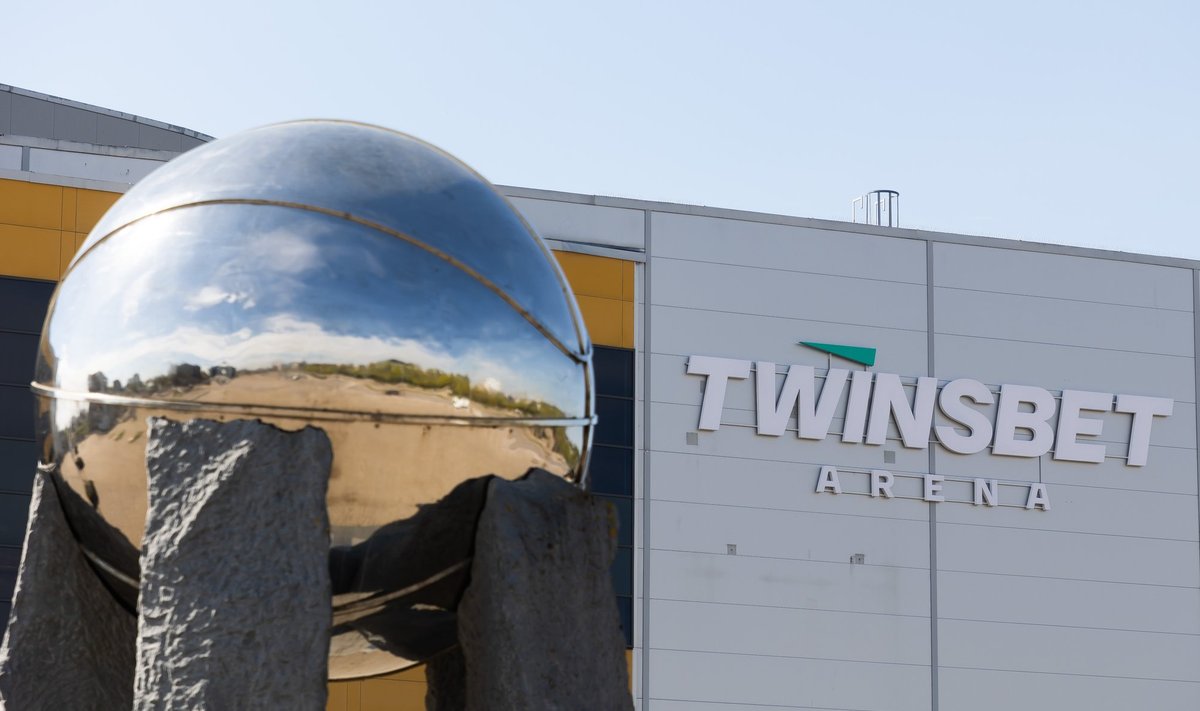 Breaking Meow LT 🇱🇹 tweet media