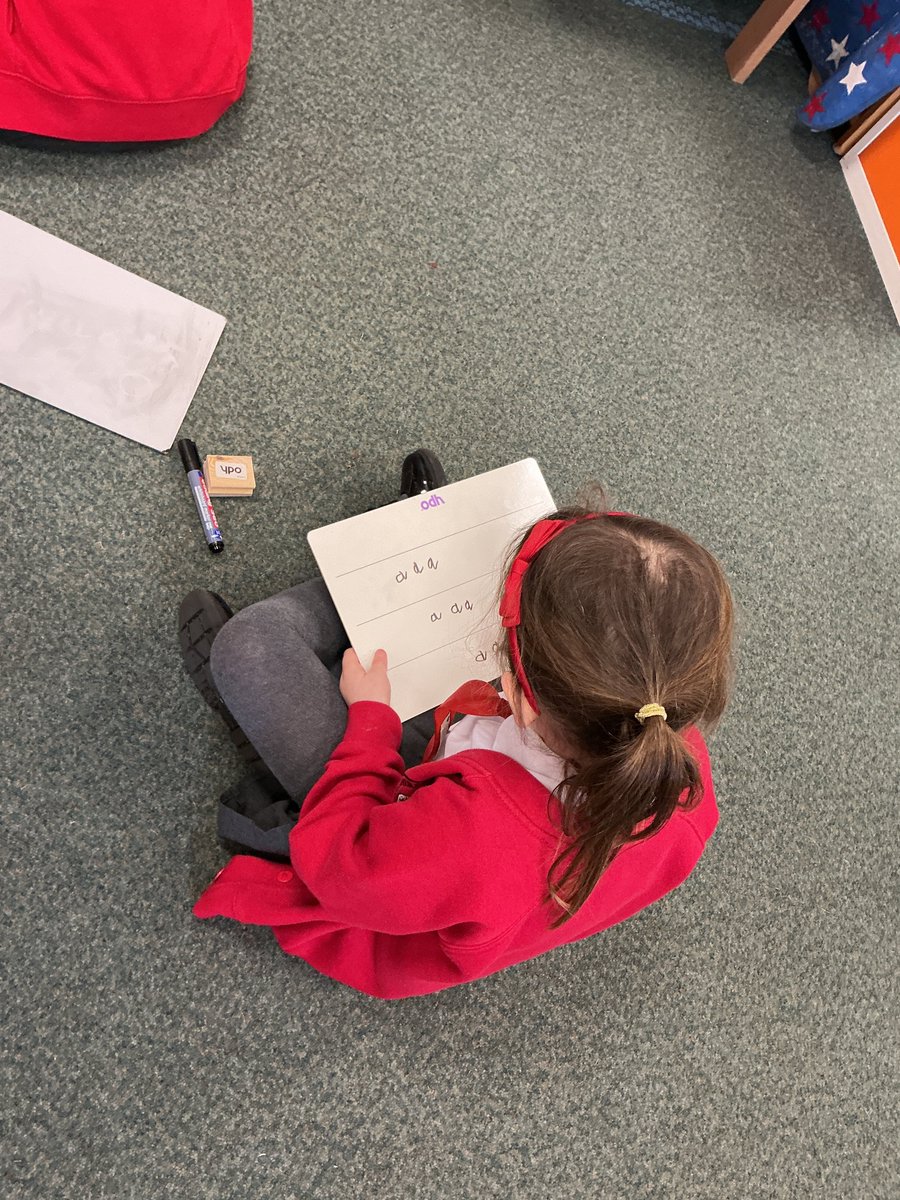 StSavReception tweet media