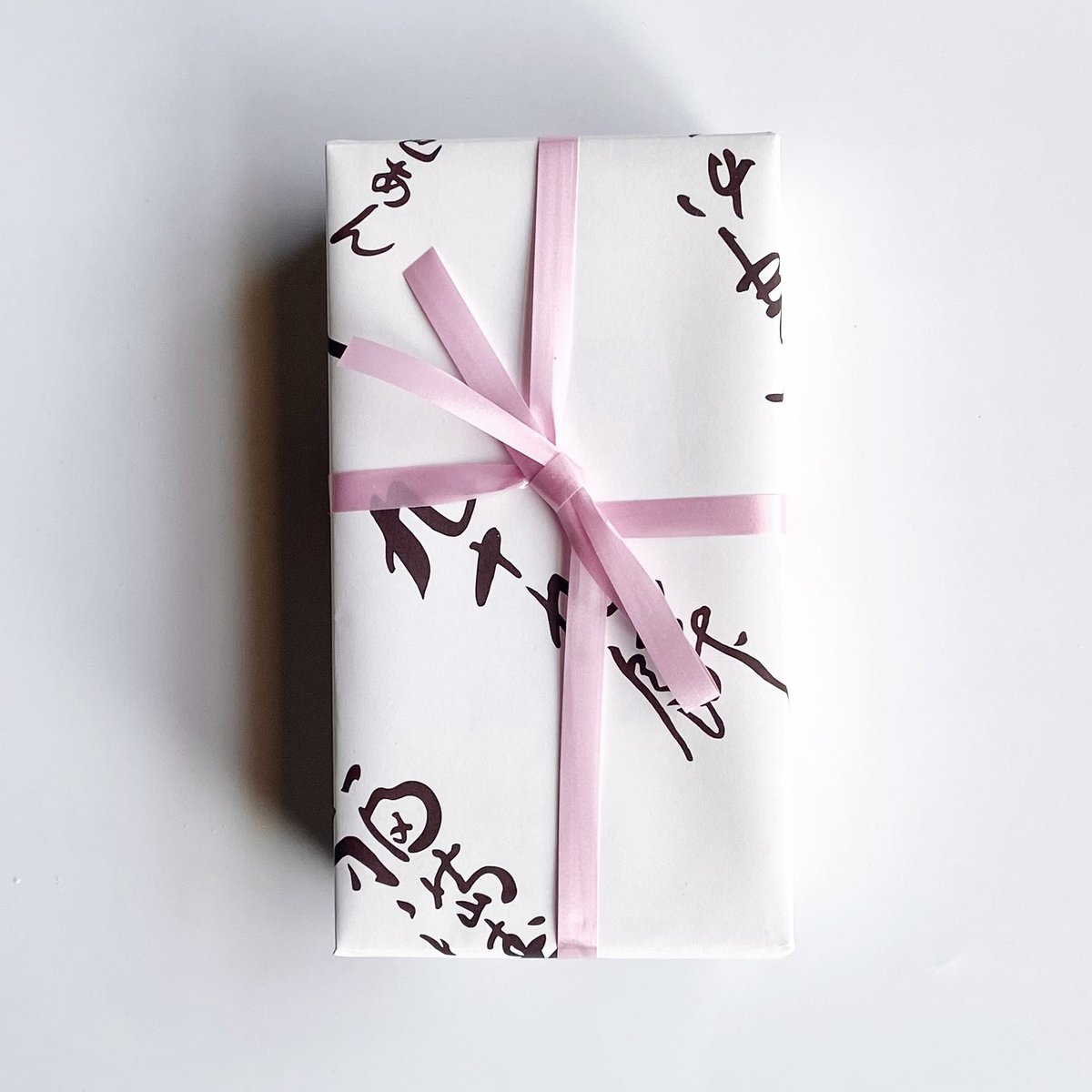 スイーツなかの｜「お菓子の手みやげ帖」 tweet media