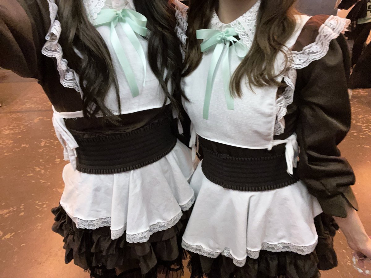 miyan_dance's tweet photo. #ノイミー7周年コンサート 観に行きました！
大好きなさややんをいっぱい観れて嬉しい🥺🫶🏻
LEDの柱に全身映るの演出はつま先から頭のてっぺんまで全部大好きな私としてはもうありがたかった😌
近くでさややん見���てラブだった

大好きなチョコメラ衣装で友達とひぃさや連番🩷🤍

#さやうさのおと https://t.co/uArcr9xQJH