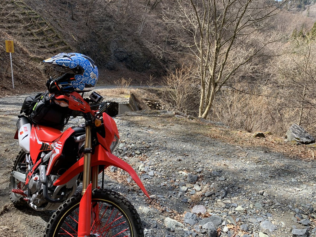 baldiris52's tweet photo. @VMAX17002 @vcountry_jp バイクに���る場所無いのでヘルメットにꉂꉂ(ˊᗜˋ*)

あと全て集めれば確実に都道府県制覇できる(๑•̀ㅂ•́)و✧ https://t.co/ghNBoZ0a3D