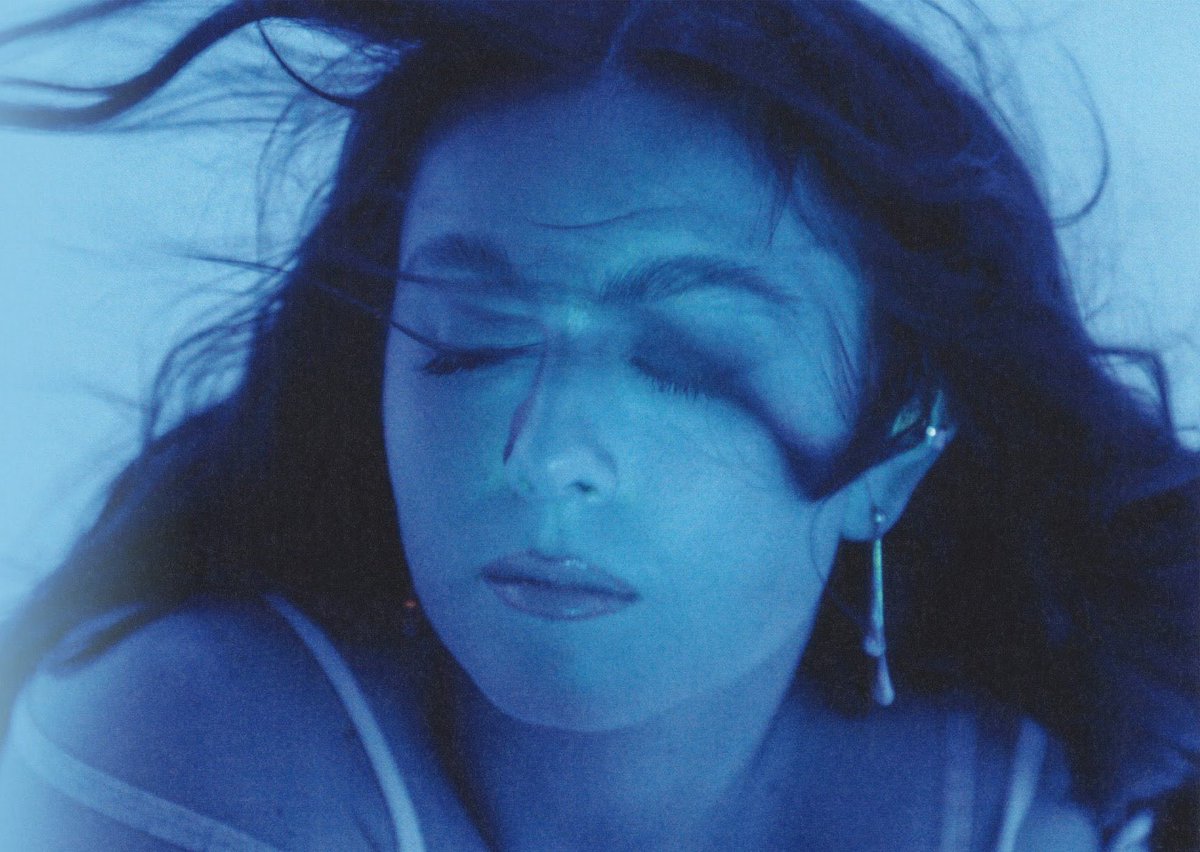 paula 🌙 tweet media