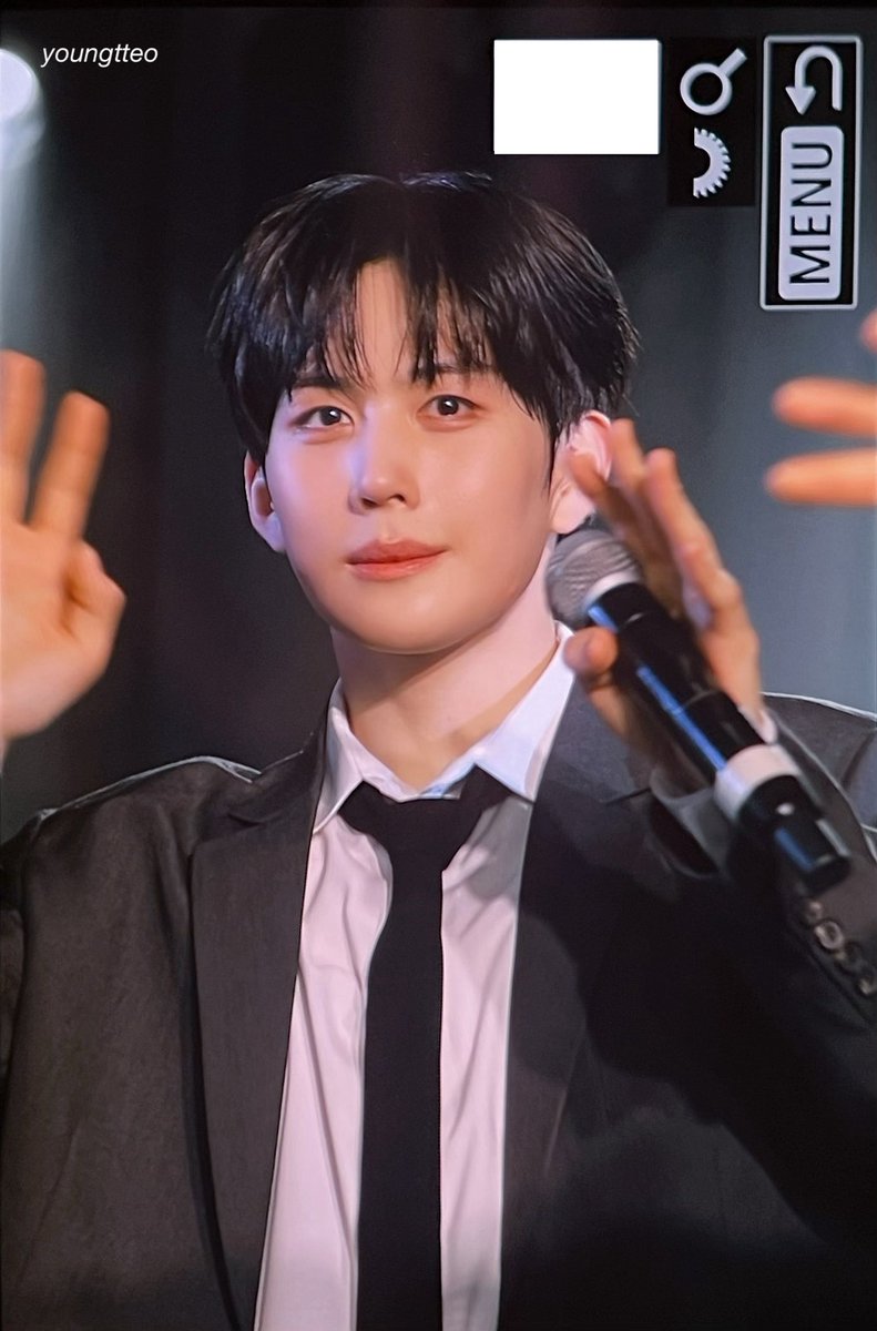 MELL໒꒱ tweet media