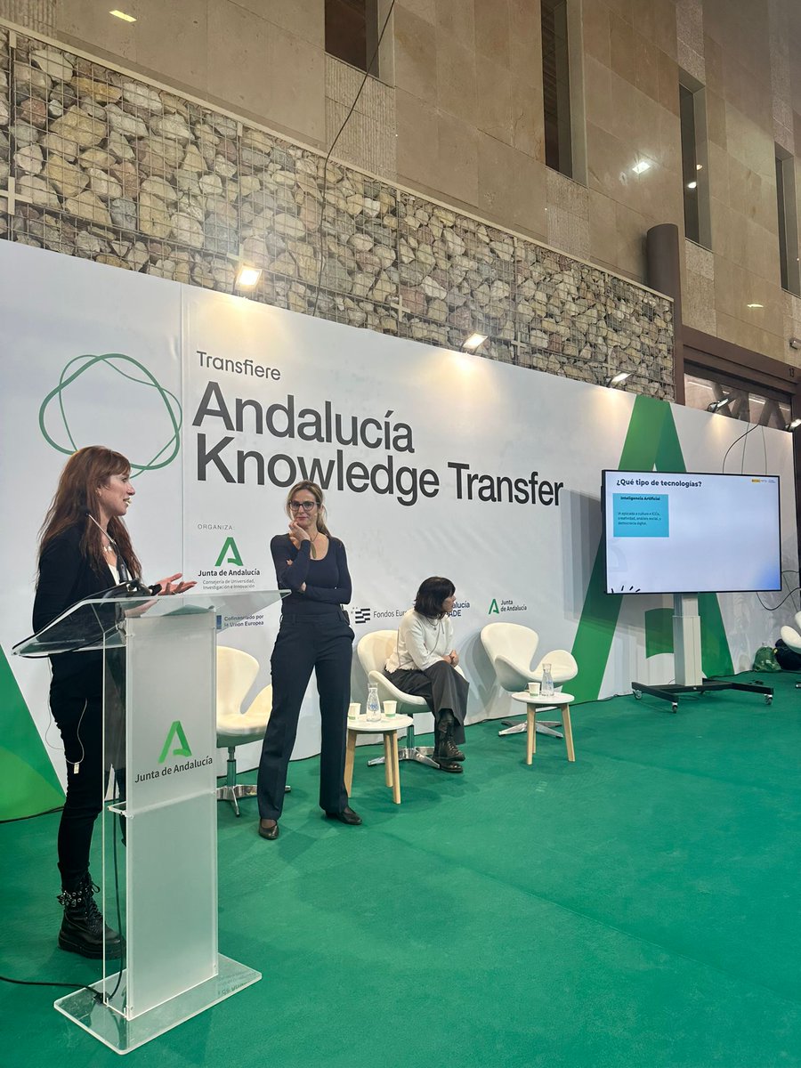 CarolRBollain's tweet photo. En @ForoTransfiere panel #Tecnologías para cultura, innovación y competitividad 
⏩16 temas sobre tecnologías #digitales + emergentes aplicables a #Cluster2  
💶202 mill €

Gracias @AdelineMarcos Lucia Díaz @ceseand_een y Judit Gómez @tecnalia 

Y a todos los participantes https://t.co/RiK5uVkhGj