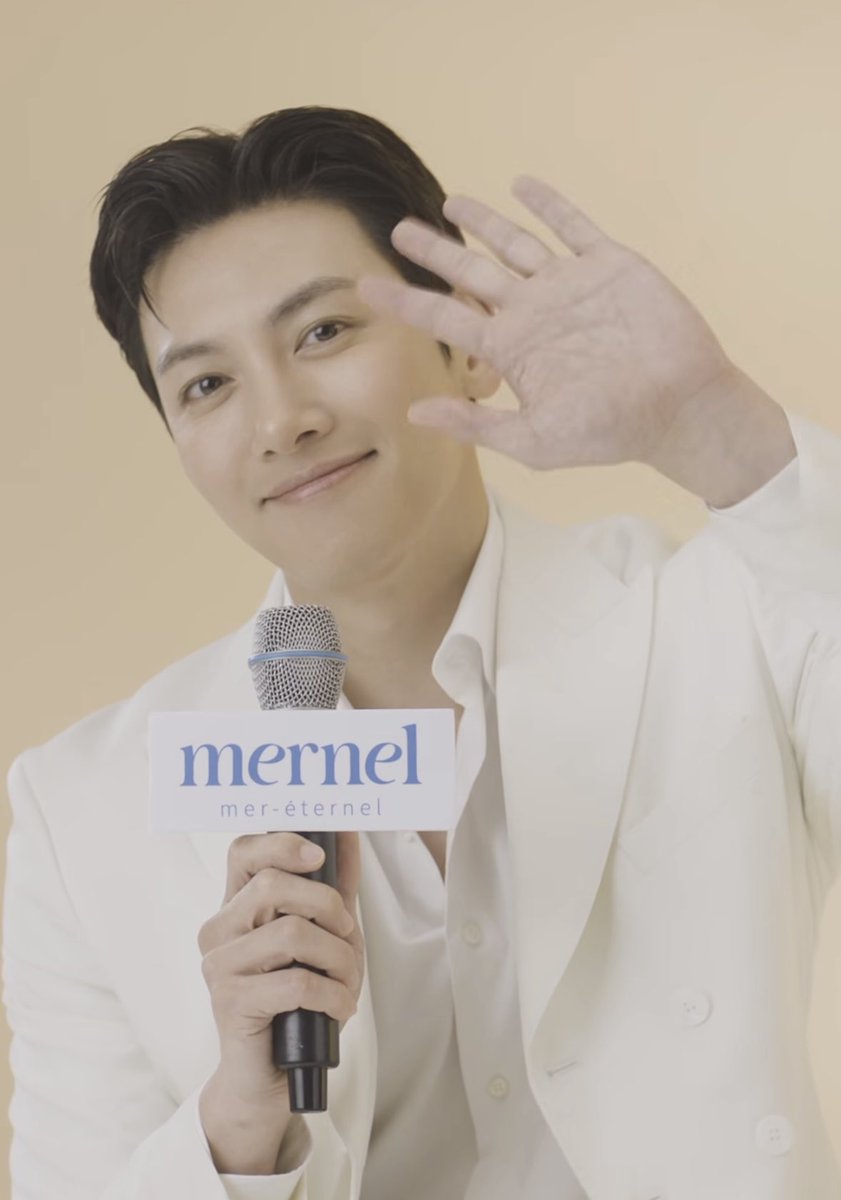 laminawook's tweet photo. Ji ChangWook For Mernel’s Brand!🪷
#jichangwook #지창욱 #池昌旭 #チチャンウク #mernel https://t.co/OSZDHP1bqI