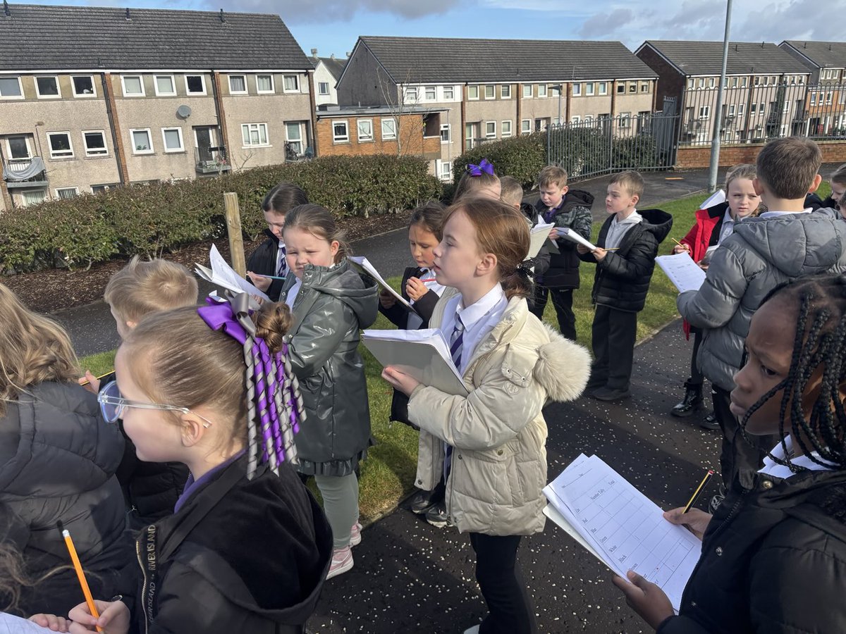 P3b went outside today to collect traffic data for our information handling. We filled in our table using tally marks - we took our data back to class to convert it into a bar chart 📊. This will make it easier to analyse the data. <a href="/ASP180/">All Saints Primary School, Greenock</a>