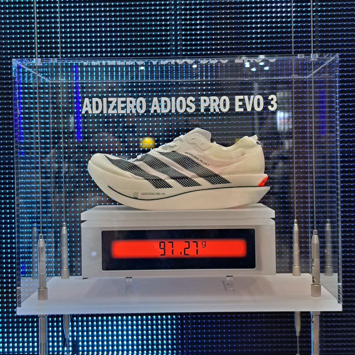 7.0kmランニング 〔ラスト3km 4.40/km〕 1.5kmダウンジョグ 昼間に東京