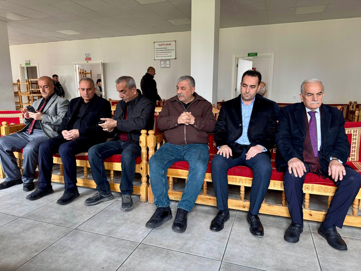 Hazro Bulancı ailesinden H. Şükrü Bulancı’nın kıymetli eşinin vefatı dolayısıyla Hz. Ömer Taziye Evi’nde düzenlenen taziyeye katılarak acılarını paylaştık.

Merhumeye Allah’tan rahmet; başta Bulancı ailesi olmak üzere tüm yakınlarına sabır ve başsağlığı diliyoruz. 

Mekânı cennet