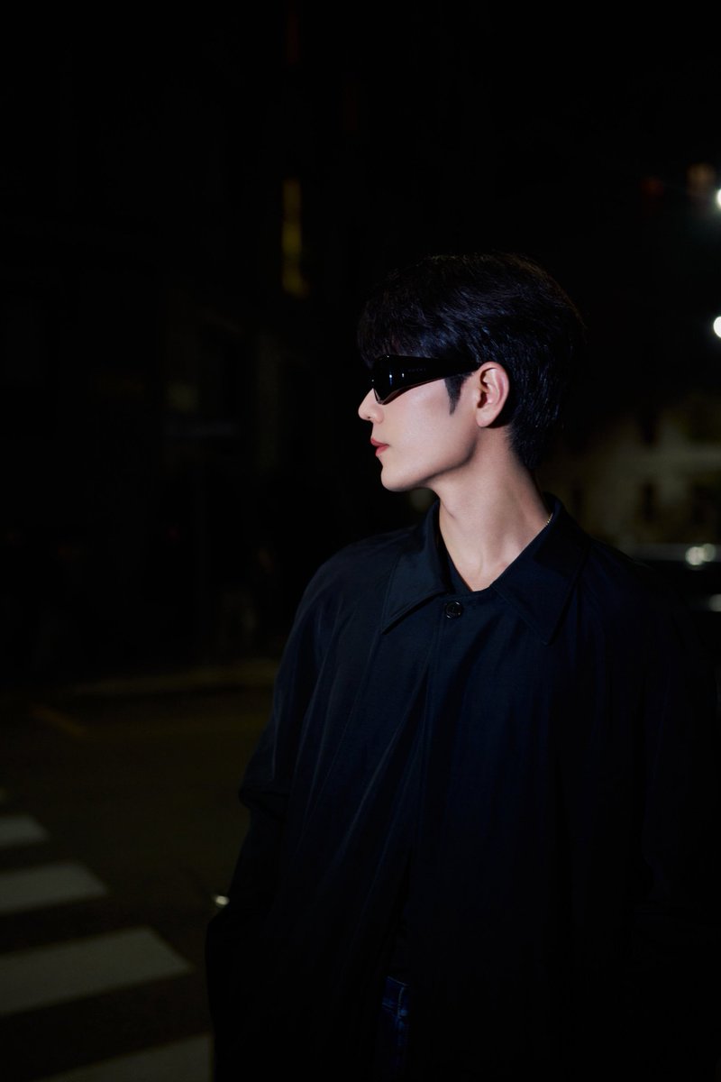 โอ้โห คุณพี่ขา สันกรามบาดใจสุด ๆ เลยค่า

XIAO ZHAN GUCCI SPRING #XiaoZhanxGucciTrend26 #MFW26KingXiaoZhan