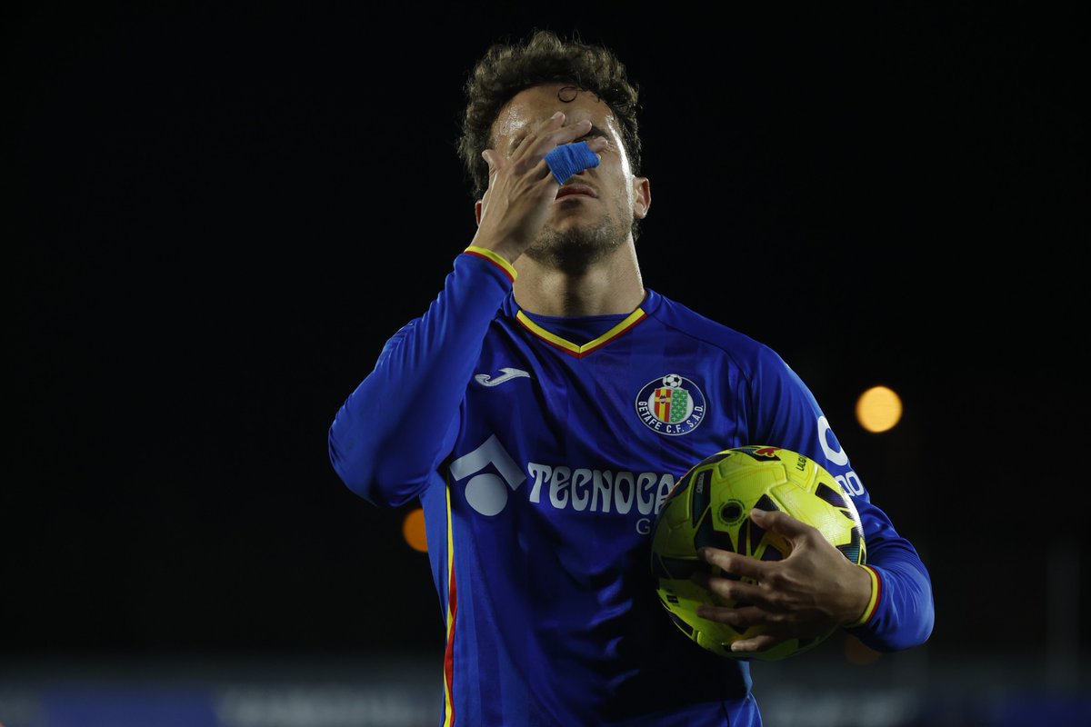 Fantasía Azulona tweet media