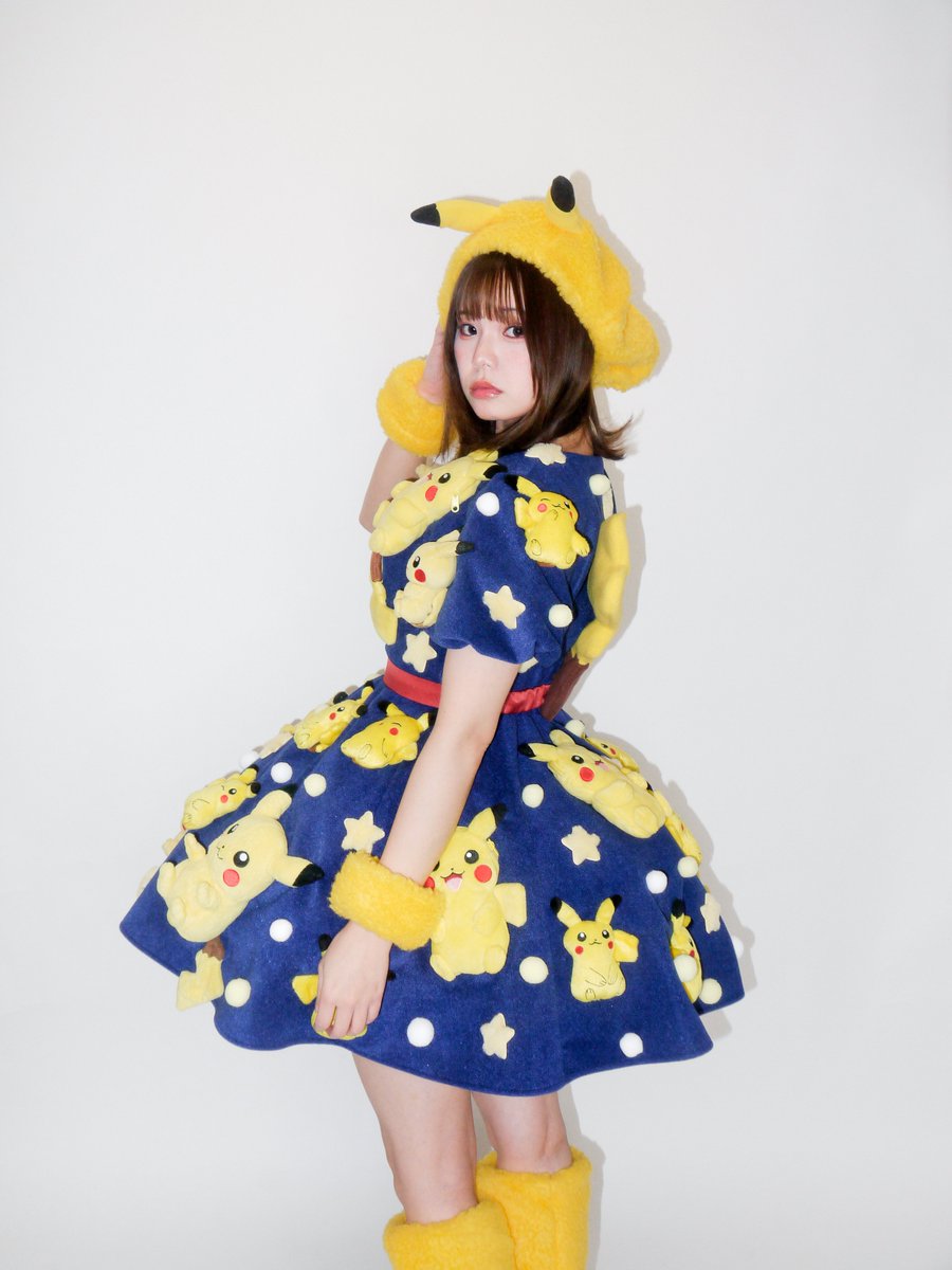 ピカチュウ30匹を衣装にしてみた
