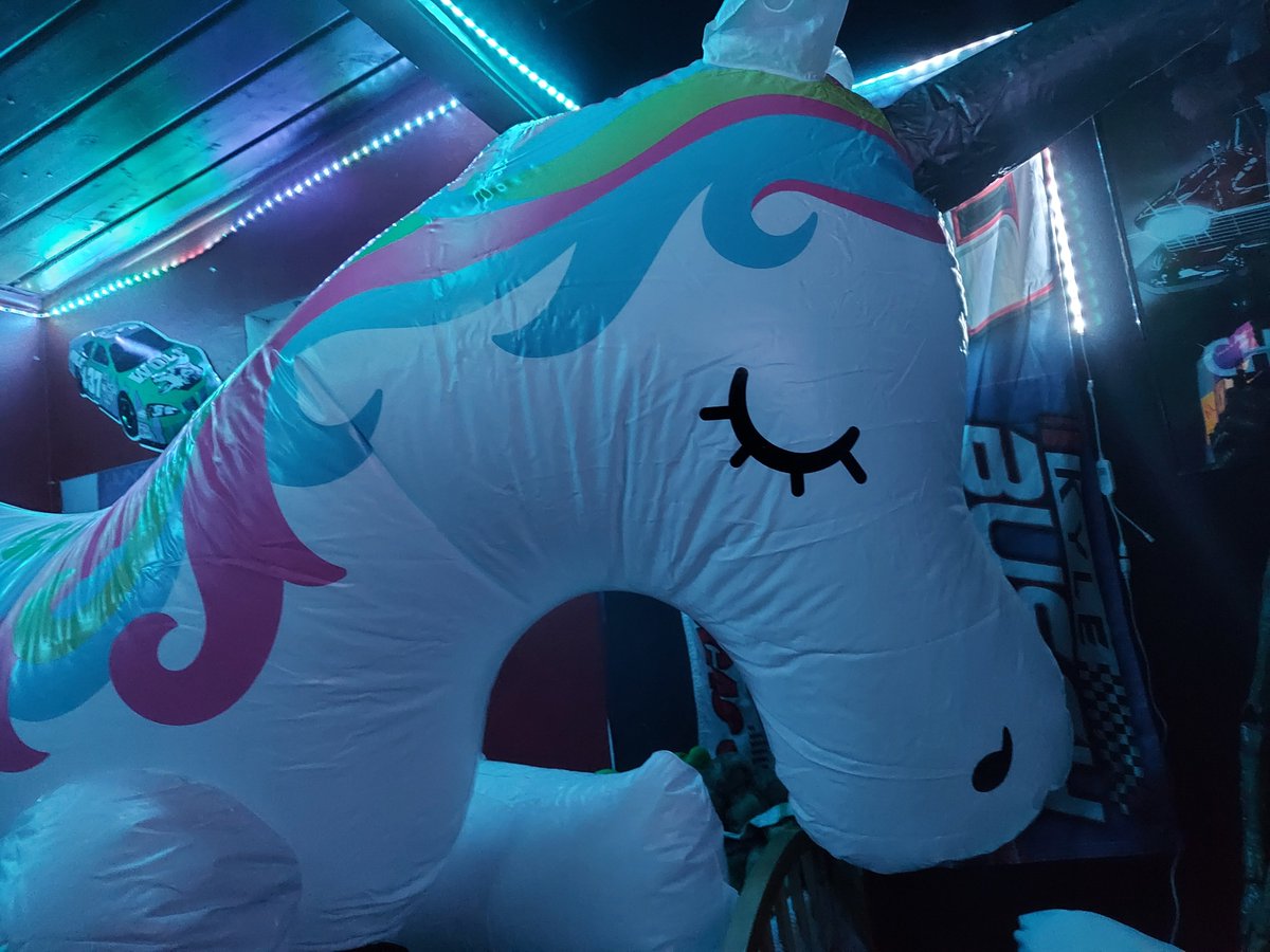 Flutterloonershy6 tweet media