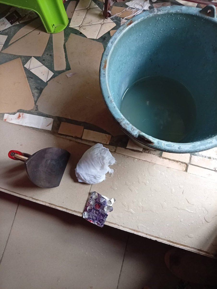 As seen on Facebook.  👇🏾

Who ever that brought this idea of using paracetamol to clean pressing iron is just a God sent

Cos since I learnt this hack no more my iron guming to my material wen ironing 

And I learned it here on Facebook 

All Thanks to who ever that made me know