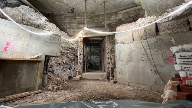 Descubren un altar romano del siglo II en Colonia, Alemania  |
okdiario.com/historia/posib…