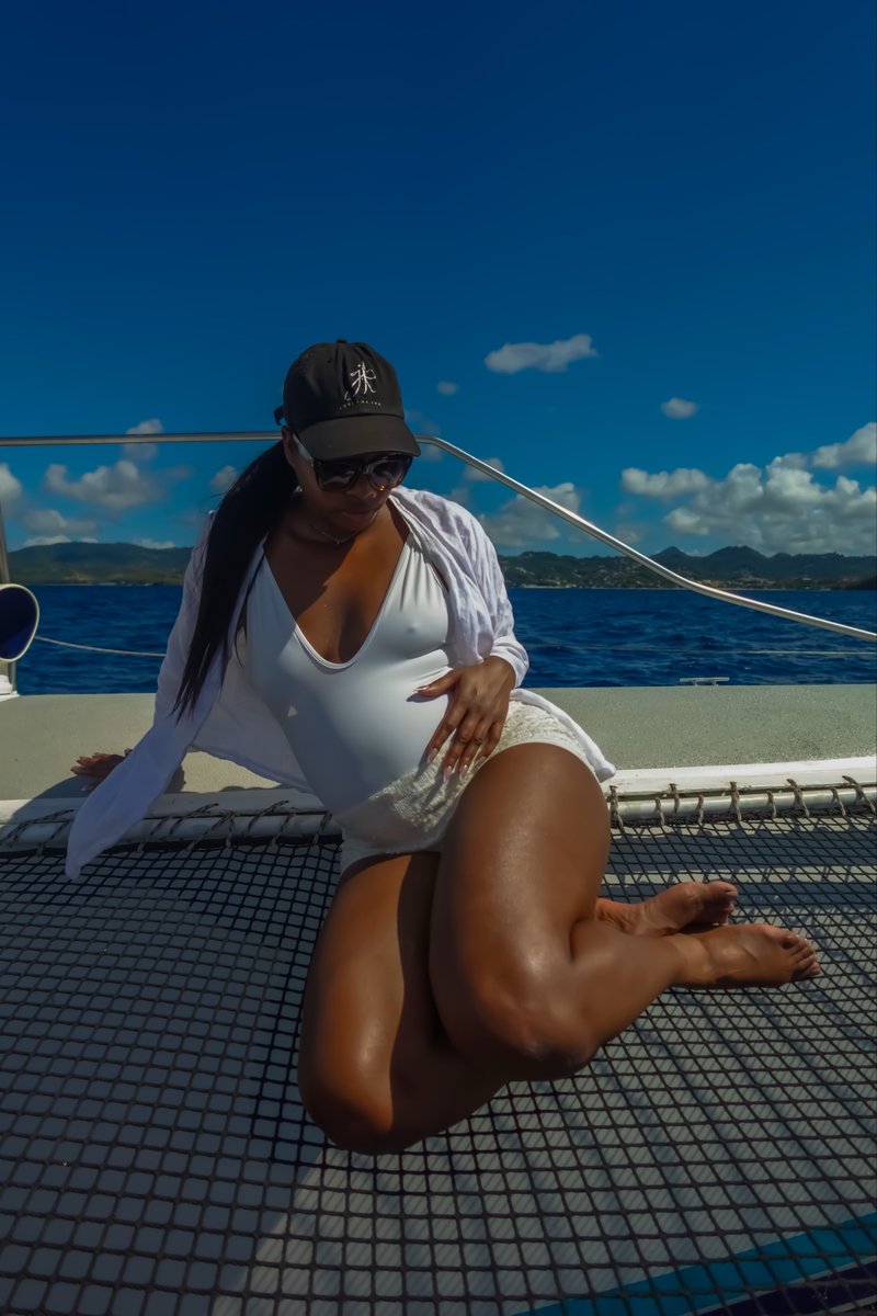 🌚 Khronique Lee Aun Lyne tweet media