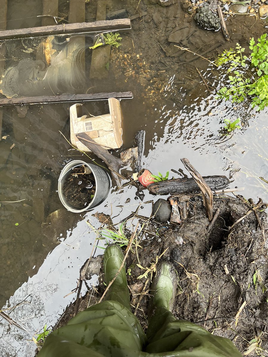 Paul Powlesland tweet media