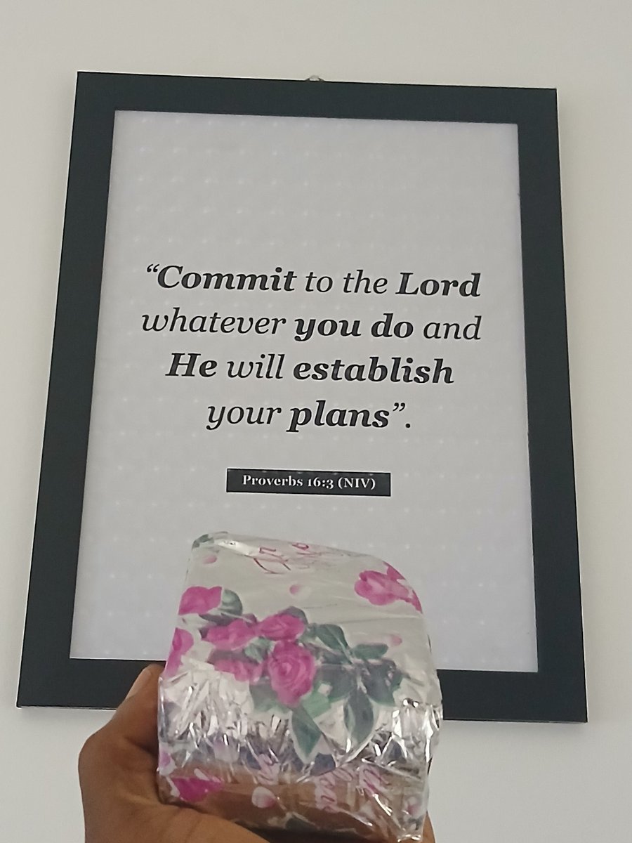 Farey6's tweet photo. My gift came early
Gm 🌎 Gm @interchained @UniqueKhaddy I am blessed to be here and this year my wish is to be impactful in so many ways .Thank you @UniqueKhaddy @Wealthy_girly for the blue print
@Cryptogistluver lets lock and load new year bliss from this side +1
#Web3Impact https://t.co/pXTdMgJBwH